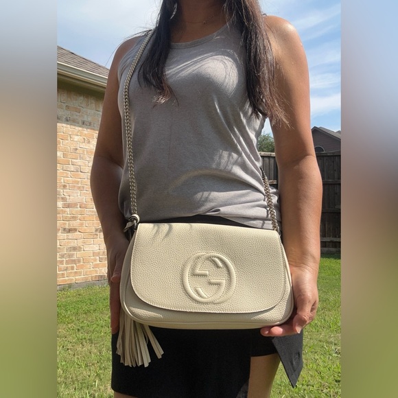 GUCCI Soho GG Ivory/Off White Crossbody Bag - Picture 2 of 16